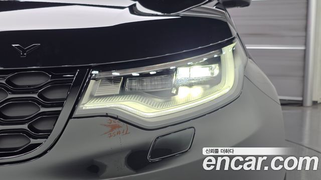 Land Rover Discovery P360 Dynamic HSE