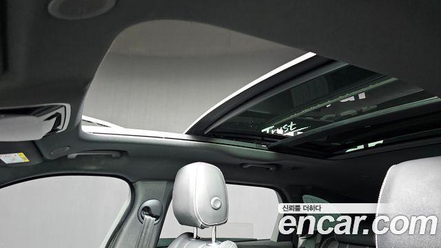 Land Rover Range Rover Velar 3.0 P400 R-Dynamic SE
