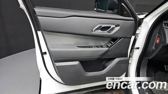Land Rover Range Rover Velar 3.0 P400 R-Dynamic SE