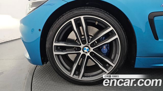 BMW 4-Series 430i M Sport Convertible