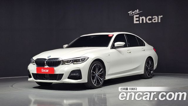 BMW 3-Series 330e M Sport