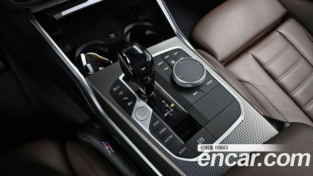 BMW 3-Series 330e M Sport