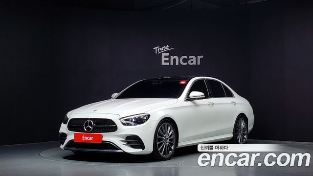 Mercedes-Benz E-Class E350 4MATIC AMG Line