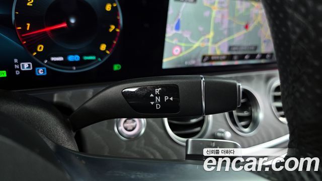 Mercedes-Benz E-Class E350 4MATIC AMG Line