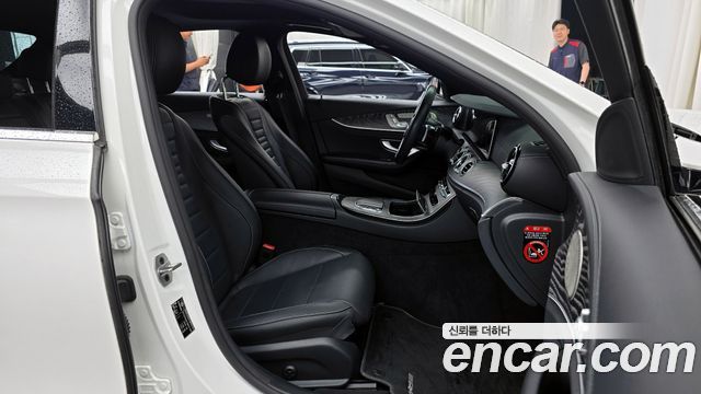 Mercedes-Benz E-Class E350 4MATIC AMG Line