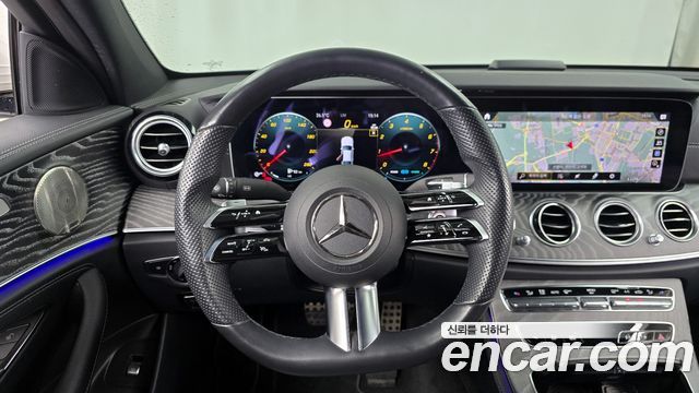 Mercedes-Benz E-Class E350 4MATIC AMG Line