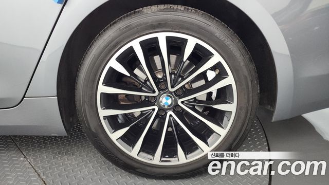 BMW 5-Series 530i Luxury Plus