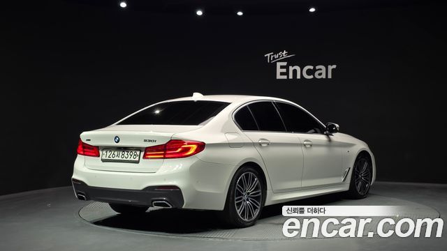 BMW 5-Series 530i xDrive M Sport Package Plus