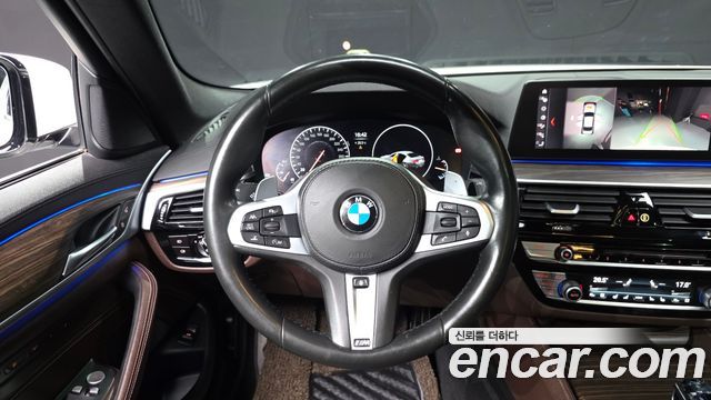 BMW 5-Series 530i xDrive M Sport Package Plus