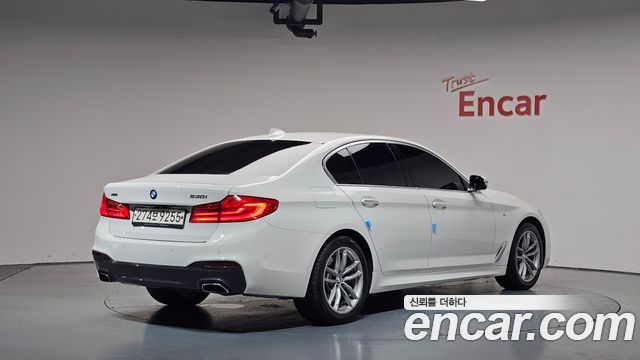 BMW 5-Series 530i xDrive M Sport Package