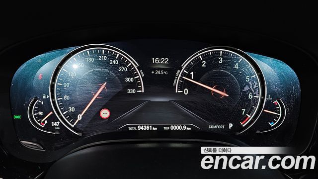 BMW 5-Series 530i xDrive M Sport Package