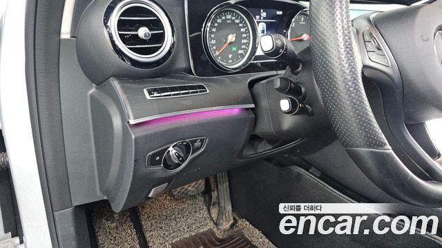 Mercedes-Benz E-Class E220d Avantgarde