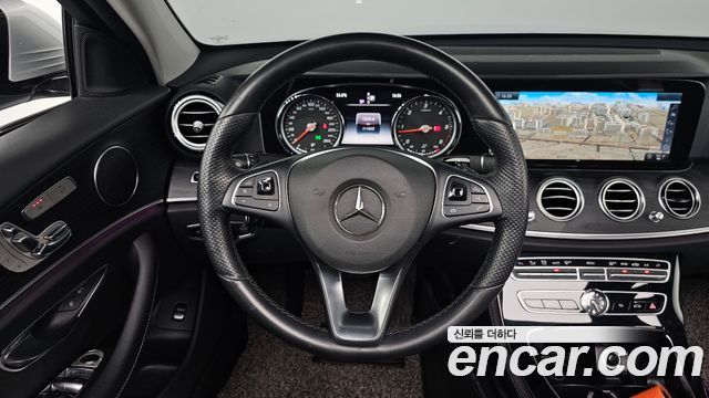 Mercedes-Benz E-Class E220d Avantgarde