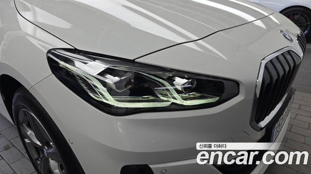 BMW 2-Series 218d Advantage