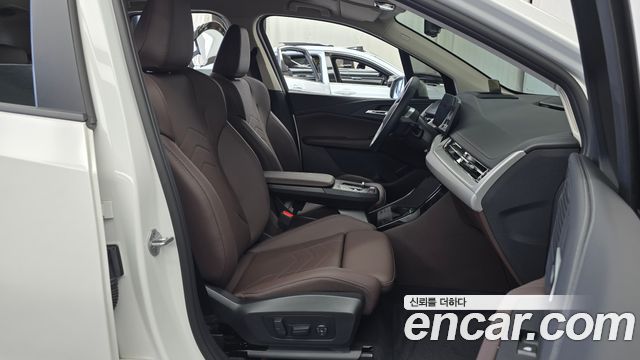 BMW 2-Series 218d Advantage