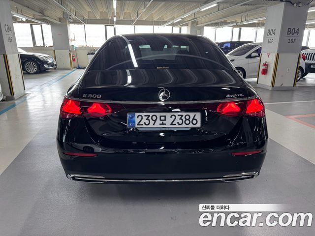 Mercedes-Benz E-Class E200 Avantgarde