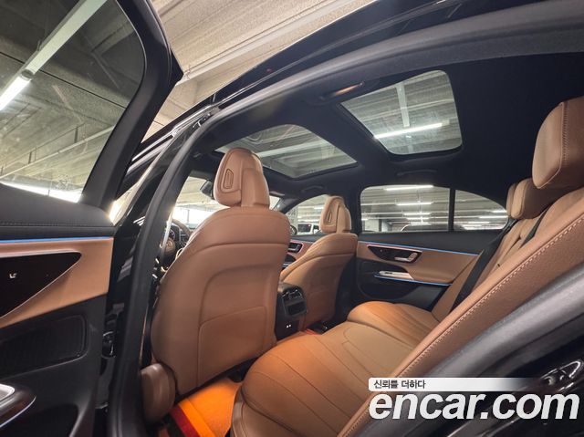 Mercedes-Benz E-Class E200 Avantgarde