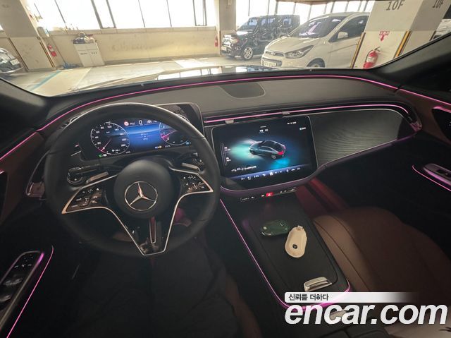 Mercedes-Benz E-Class E200 Avantgarde
