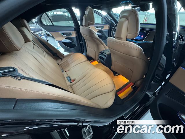 Mercedes-Benz E-Class E200 Avantgarde