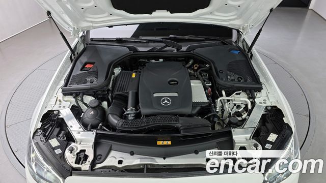 Mercedes-Benz E-Class E250 Avantgarde