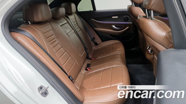 Mercedes-Benz E-Class E250 Avantgarde