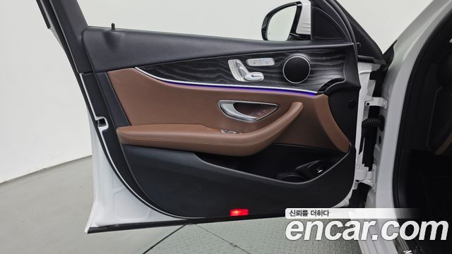 Mercedes-Benz E-Class E250 Avantgarde