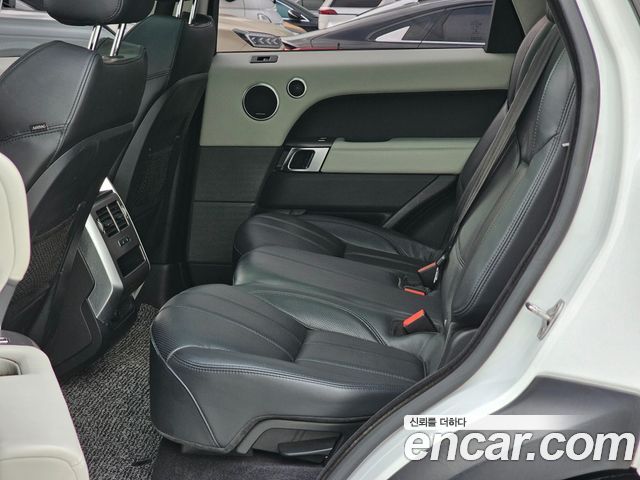 Land Rover Range Rover Sport 3.0 SDV6 HSE