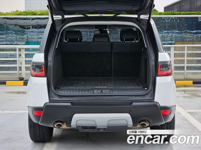 Land Rover Range Rover Sport 3.0 SDV6 HSE