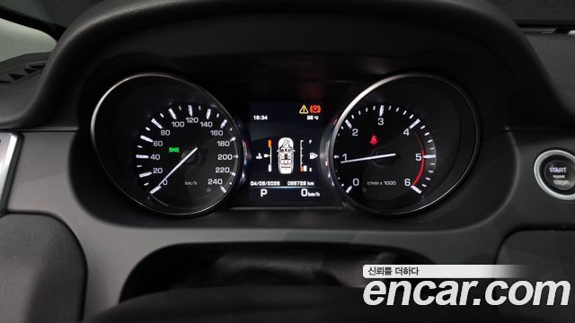 Land Rover Discovery Sport 2.0 TD4 SE