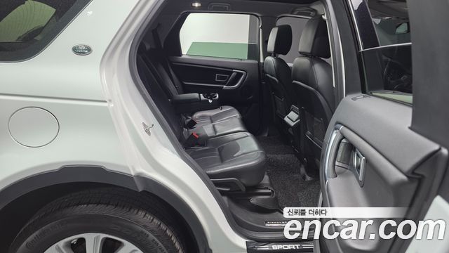 Land Rover Discovery Sport 2.0 TD4 SE