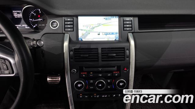 Land Rover Discovery Sport 2.0 TD4 SE