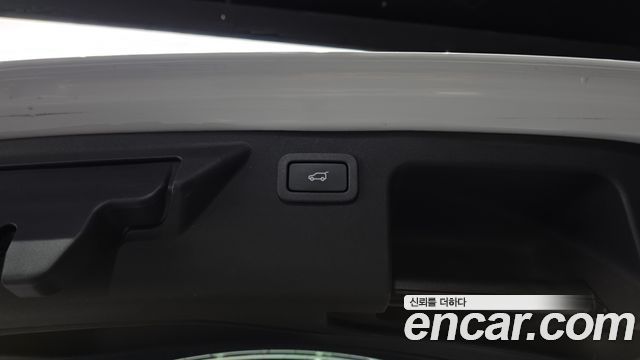 Land Rover Discovery Sport 2.0 TD4 SE