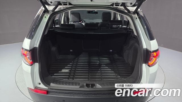 Land Rover Discovery Sport 2.0 TD4 SE