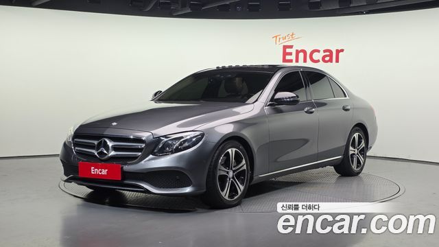 Mercedes-Benz E-Class E220d Avantgarde
