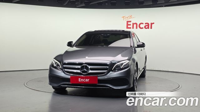 Mercedes-Benz E-Class E220d Avantgarde