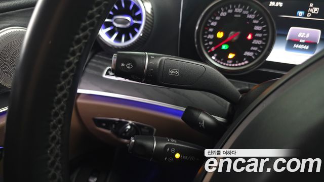 Mercedes-Benz E-Class E220d Avantgarde