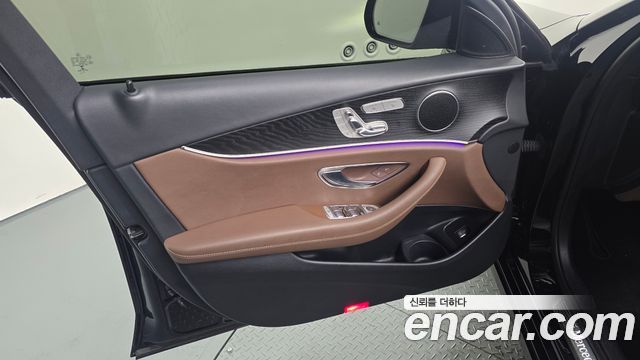 Mercedes-Benz E-Class E250 Avantgarde