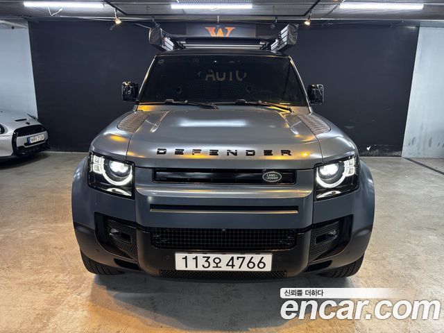 Land Rover Defender 110 D300 HSE