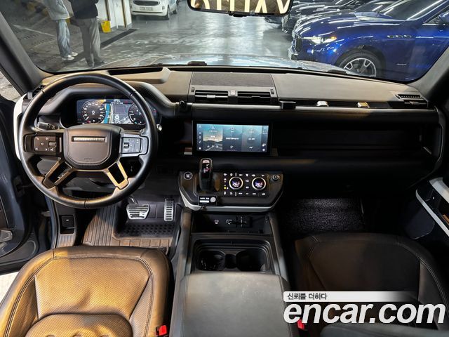 Land Rover Defender 110 D300 HSE