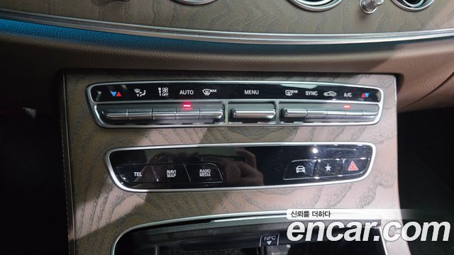 Mercedes-Benz E-Class E250 Exclusive