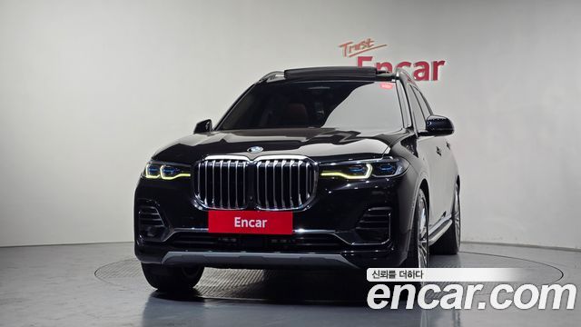 BMW X7 xDrive 40i Design Pure Excellence 6-Seater