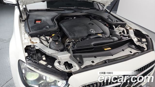 Mercedes-Benz E-Class E350 4MATIC Avantgarde