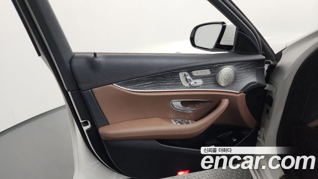 Mercedes-Benz E-Class E350 4MATIC Avantgarde