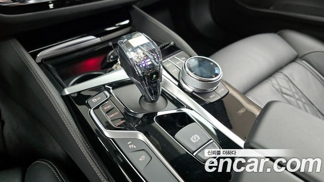 BMW 5-Series 520d M Sport Package Plus