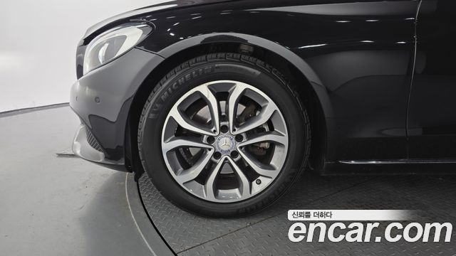 Mercedes-Benz C-Class C220 d Avantgarde