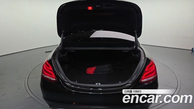 Mercedes-Benz C-Class C220 d Avantgarde