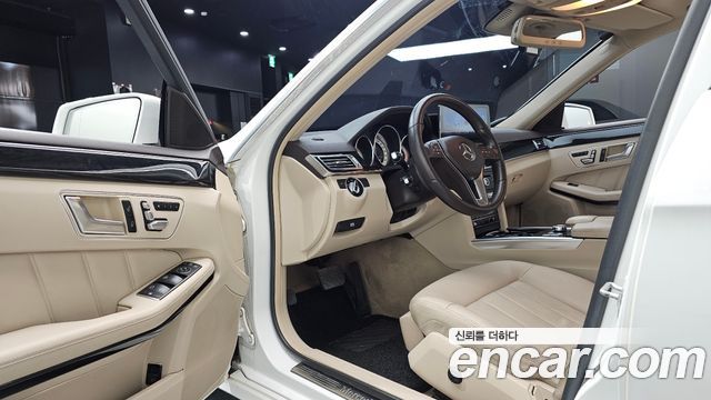 Mercedes-Benz E-Class E220 CDI Avantgarde