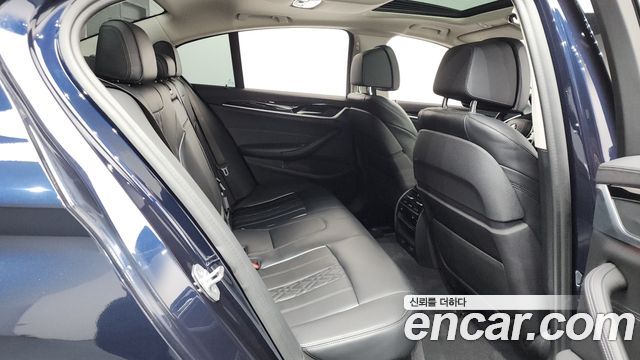 BMW 5-Series 530i Luxury Plus