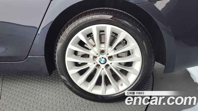 BMW 5-Series 530i Luxury Plus