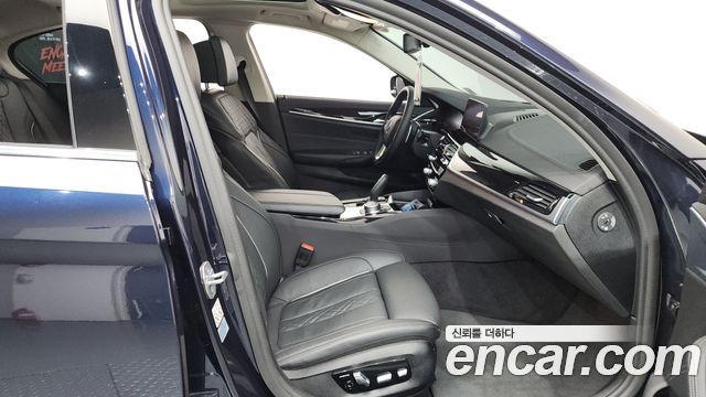 BMW 5-Series 530i Luxury Plus
